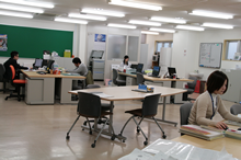 教務室